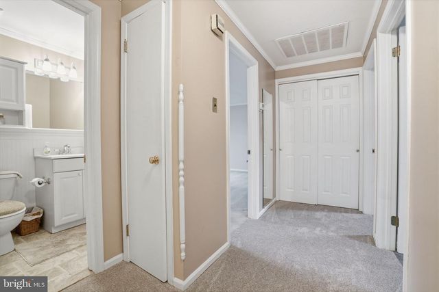 195 GILBERT DR, Morrisville, PA 19067