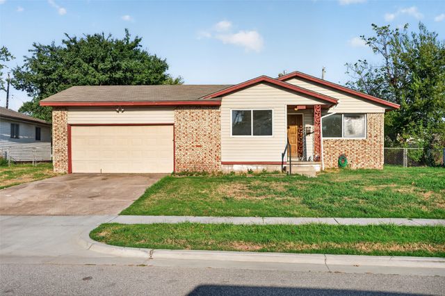 1005 N Dogwood Avenue, Owasso, OK 74055