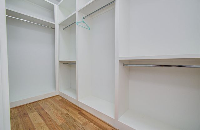 119 E 38th Street, Houston, TX 77018