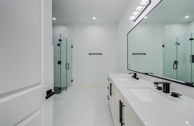119 E 38th Street, Houston, TX 77018