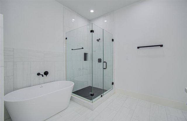 119 E 38th Street, Houston, TX 77018