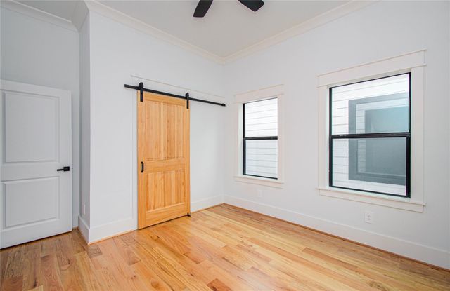 119 E 38th Street, Houston, TX 77018
