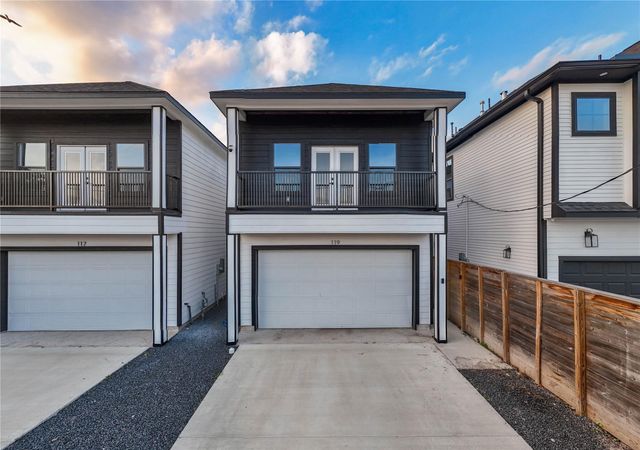 119 E 38th Street, Houston, TX 77018