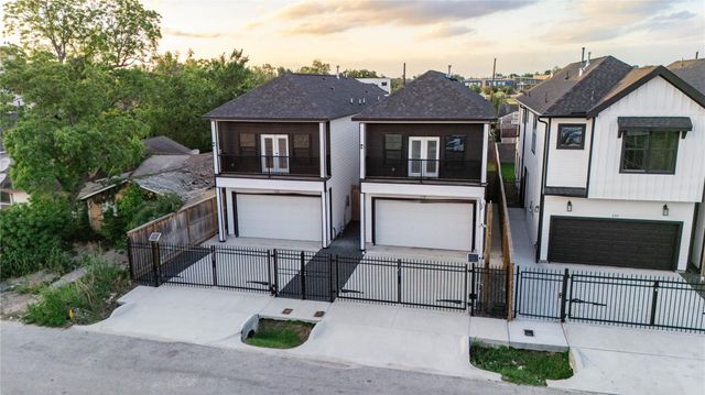 119 E 38th Street, Houston, TX 77018
