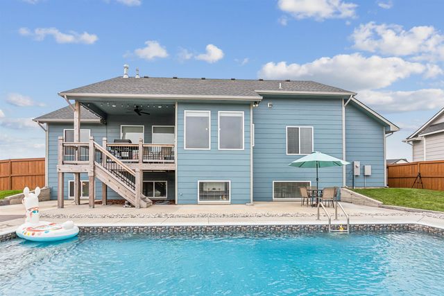2729 N Eagle Court, Wichita, KS 67226