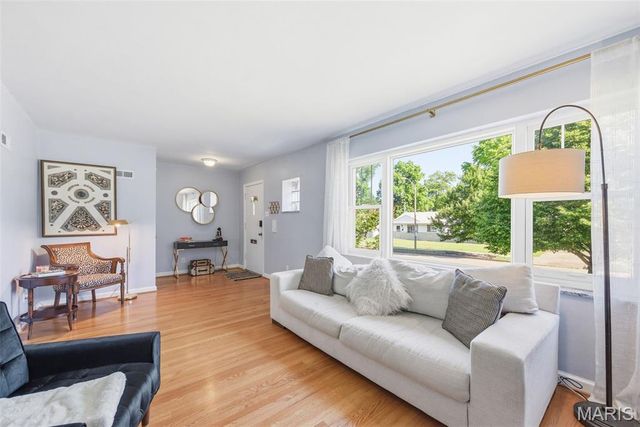 5648 Marquette Avenue, St Louis, MO 63139