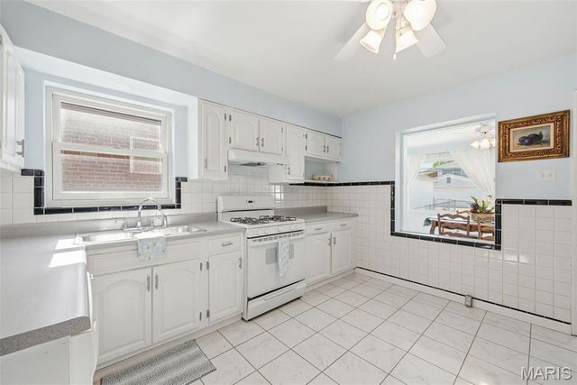 5648 Marquette Avenue, St Louis, MO 63139