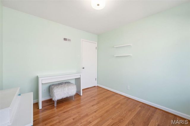 5648 Marquette Avenue, St Louis, MO 63139