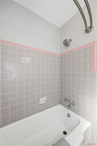 5648 Marquette Avenue, St Louis, MO 63139