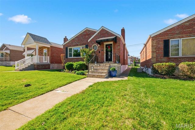 5648 Marquette Avenue, St Louis, MO 63139