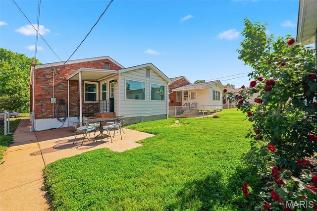5648 Marquette Avenue, St Louis, MO 63139