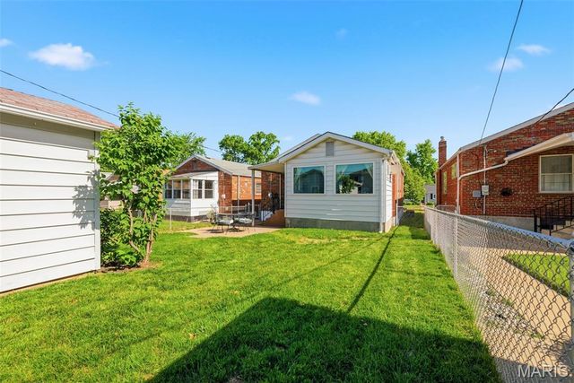 5648 Marquette Avenue, St Louis, MO 63139