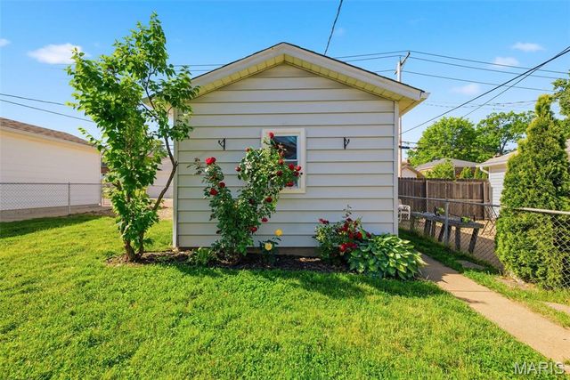5648 Marquette Avenue, St Louis, MO 63139