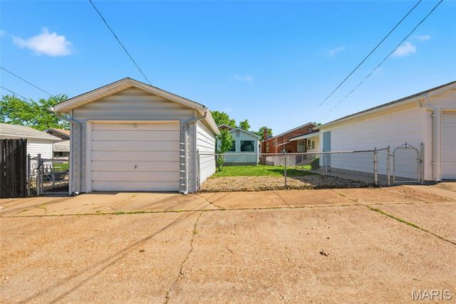 5648 Marquette Avenue, St Louis, MO 63139