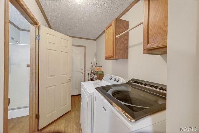 31338 Highway 32, Lebanon, MO 65536