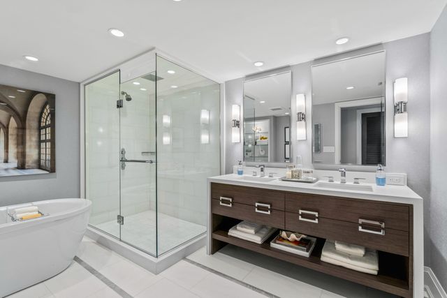 2784 S Ocean Boulevard 303n, Palm Beach, FL 33480