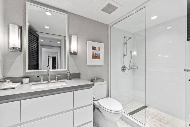 2784 S Ocean Boulevard 303n, Palm Beach, FL 33480