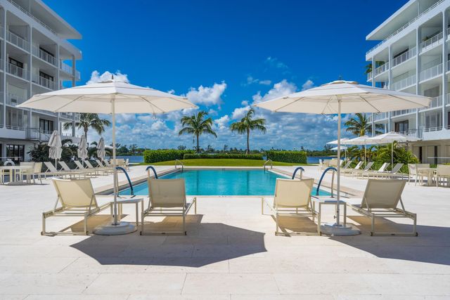 2784 S Ocean Boulevard 303n, Palm Beach, FL 33480