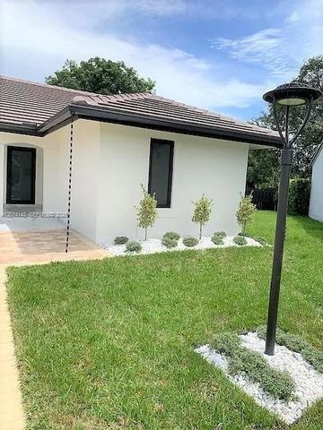 7168 SW 103 CT. CIR., Unincorporated Dade County, FL 33173