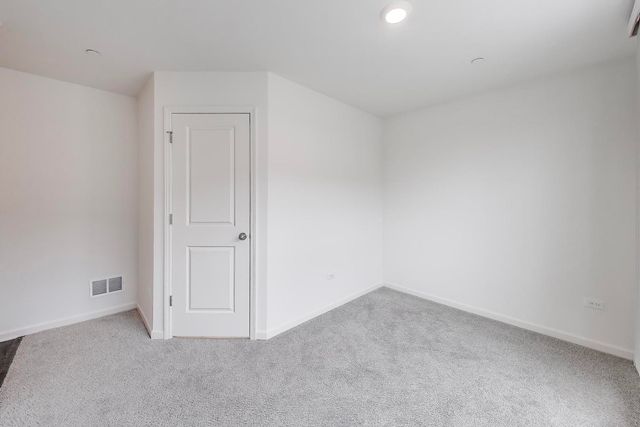 2251 Venture Drive, Schaumburg, IL 60193