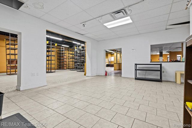 26110 MICHIGAN Avenue, Inkster, MI 48141