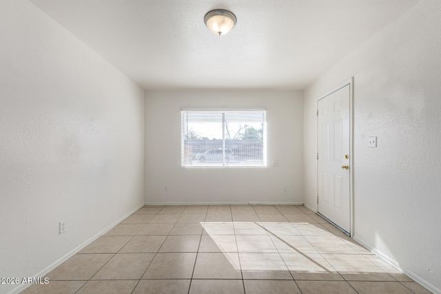 6742 W PALMAIRE Avenue, Glendale, AZ 85303