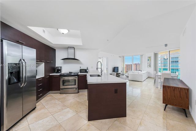 150 Sunny Isles Blvd 1-1505, Sunny Isles Beach, FL 33160