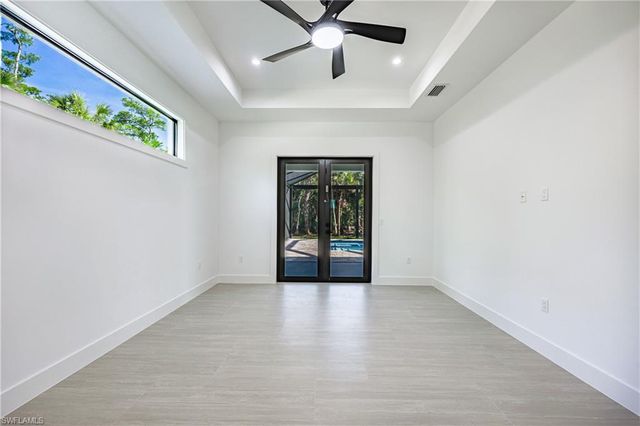 4248 13th AVE SW, Naples, FL 34116