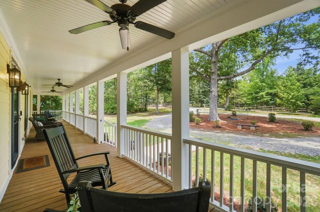 512 Pump Jack Way, Waxhaw, NC 28173