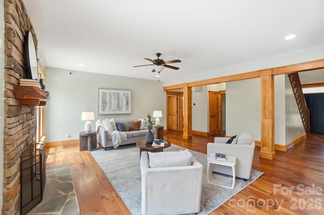 512 Pump Jack Way, Waxhaw, NC 28173