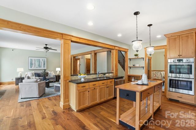 512 Pump Jack Way, Waxhaw, NC 28173