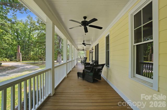 512 Pump Jack Way, Waxhaw, NC 28173