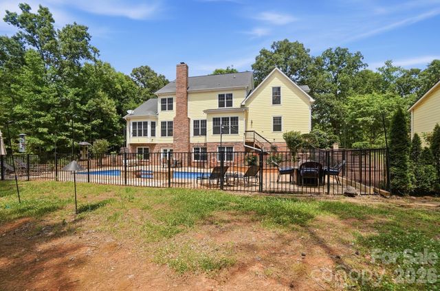 512 Pump Jack Way, Waxhaw, NC 28173