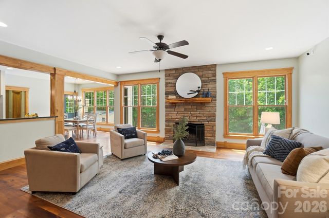 512 Pump Jack Way, Waxhaw, NC 28173