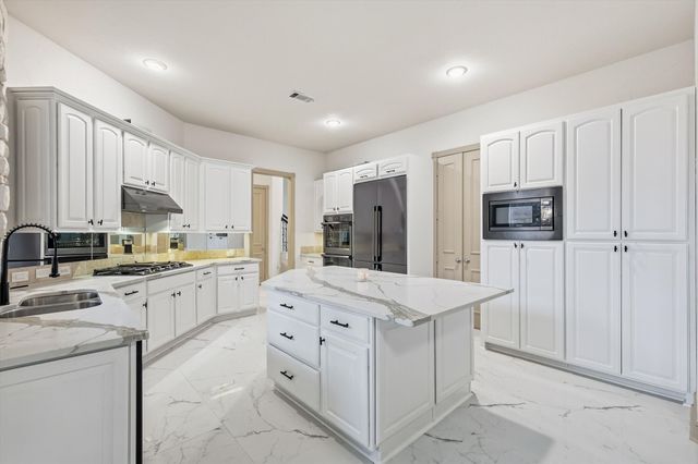 4308 Native Oak Court, Flower Mound, TX 75022