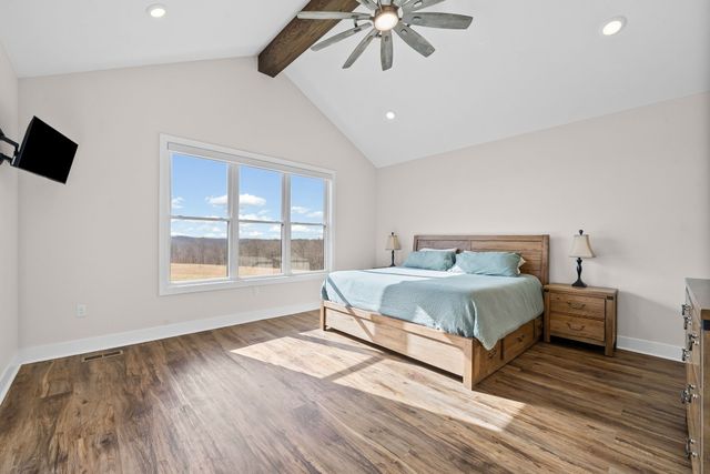 720 Moore Hollow Rd, Indian Mound, TN 37079