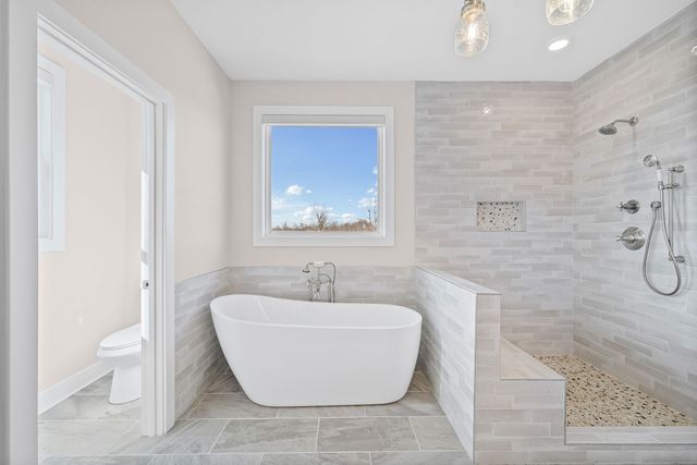 720 Moore Hollow Rd, Indian Mound, TN 37079