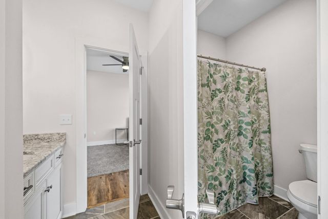 720 Moore Hollow Rd, Indian Mound, TN 37079