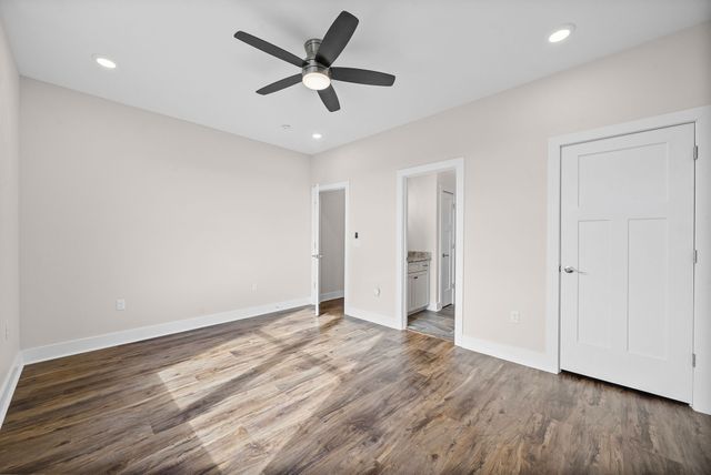 720 Moore Hollow Rd, Indian Mound, TN 37079