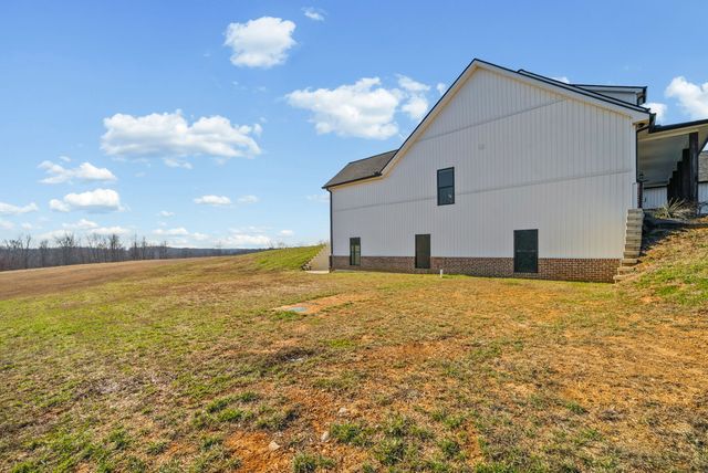 720 Moore Hollow Rd, Indian Mound, TN 37079