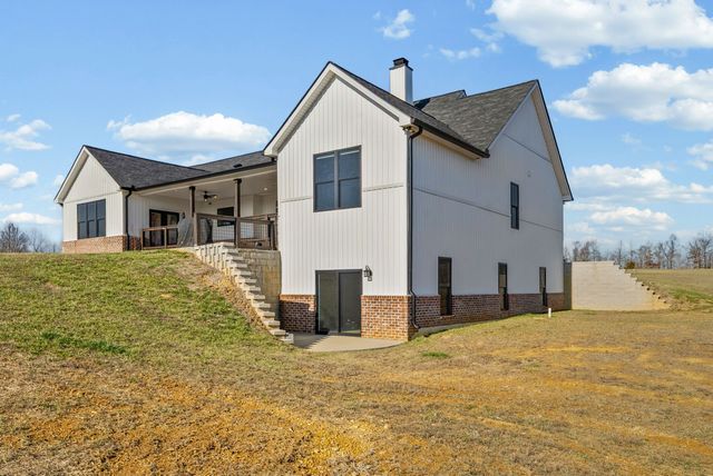 720 Moore Hollow Rd, Indian Mound, TN 37079