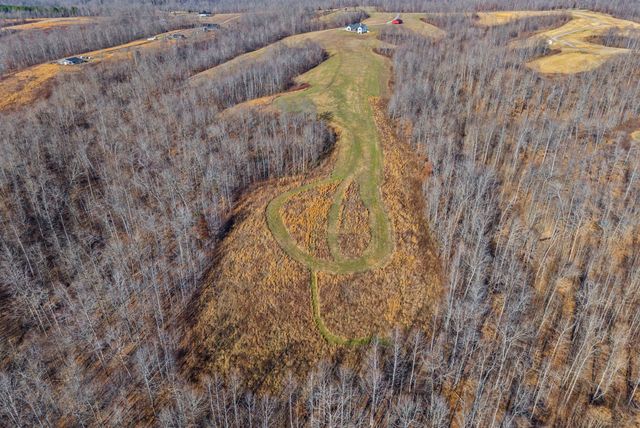 720 Moore Hollow Rd, Indian Mound, TN 37079