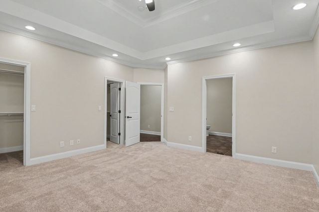 544 Larkspur Dr, Clarksville, TN 37043
