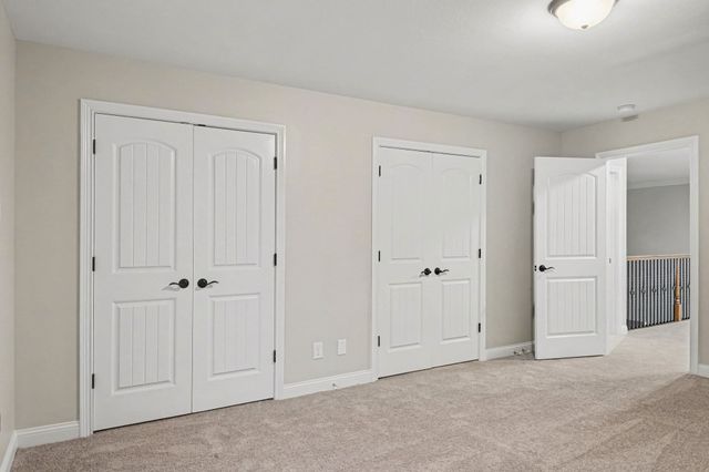 544 Larkspur Dr, Clarksville, TN 37043