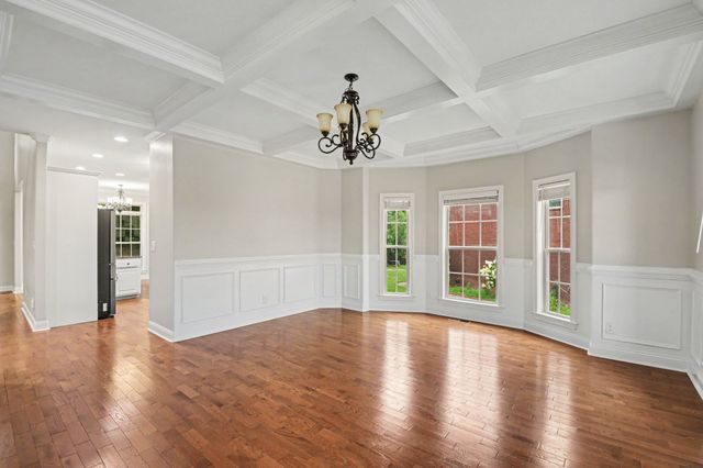 544 Larkspur Dr, Clarksville, TN 37043