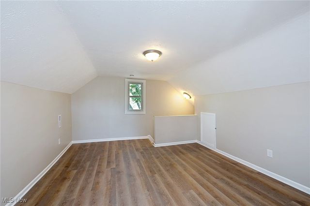 7212 Camden Avenue, Cleveland, OH 44102