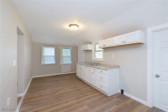 7212 Camden Avenue, Cleveland, OH 44102