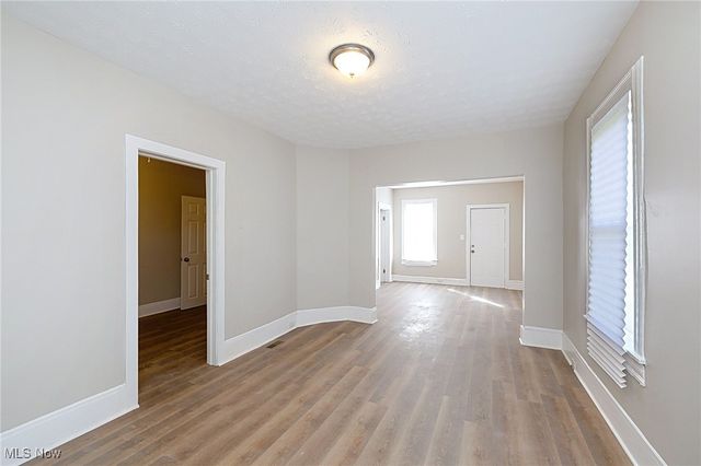 7212 Camden Avenue, Cleveland, OH 44102