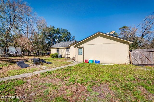 8610 LENOX Avenue, Jacksonville, FL 32221