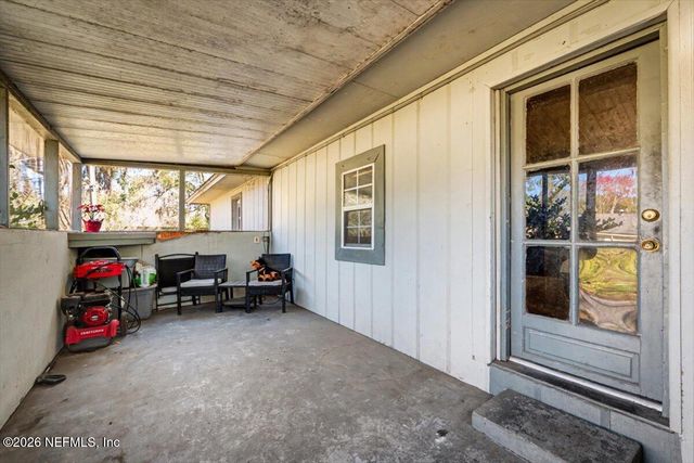 8610 LENOX Avenue, Jacksonville, FL 32221